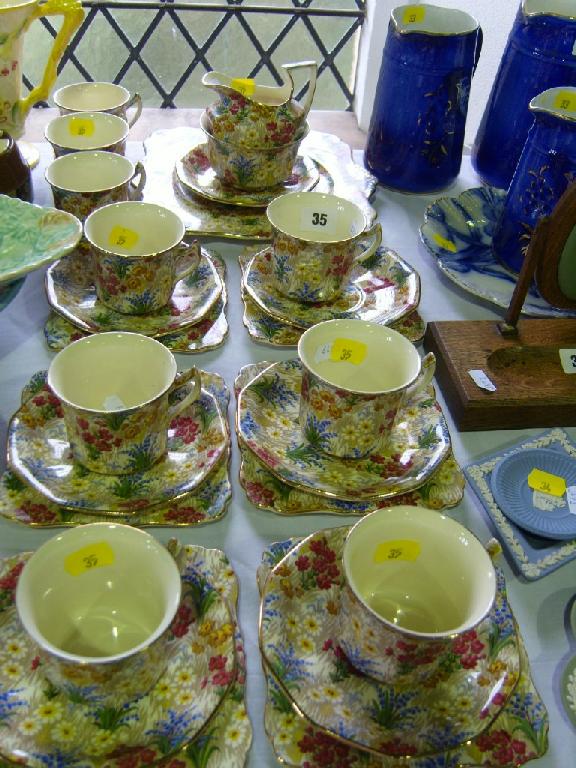 Appraisal: A collection of Royal Winton Marguerite pattern tea ware for