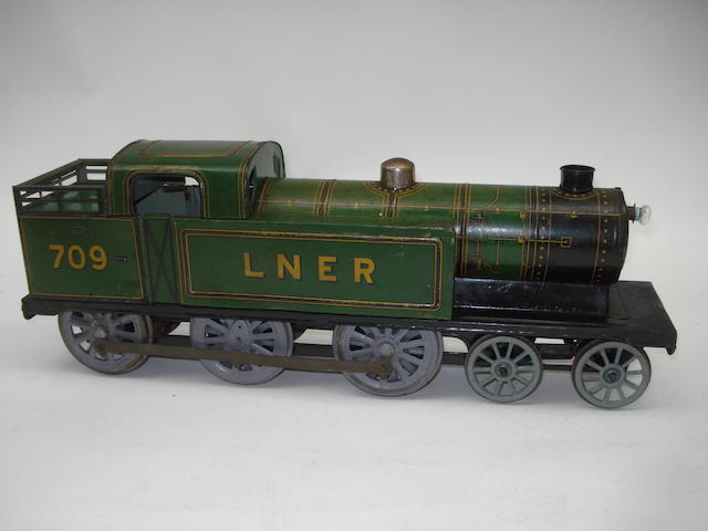 Appraisal: Gunthermann tinplate c w LNER - - T Floor Train