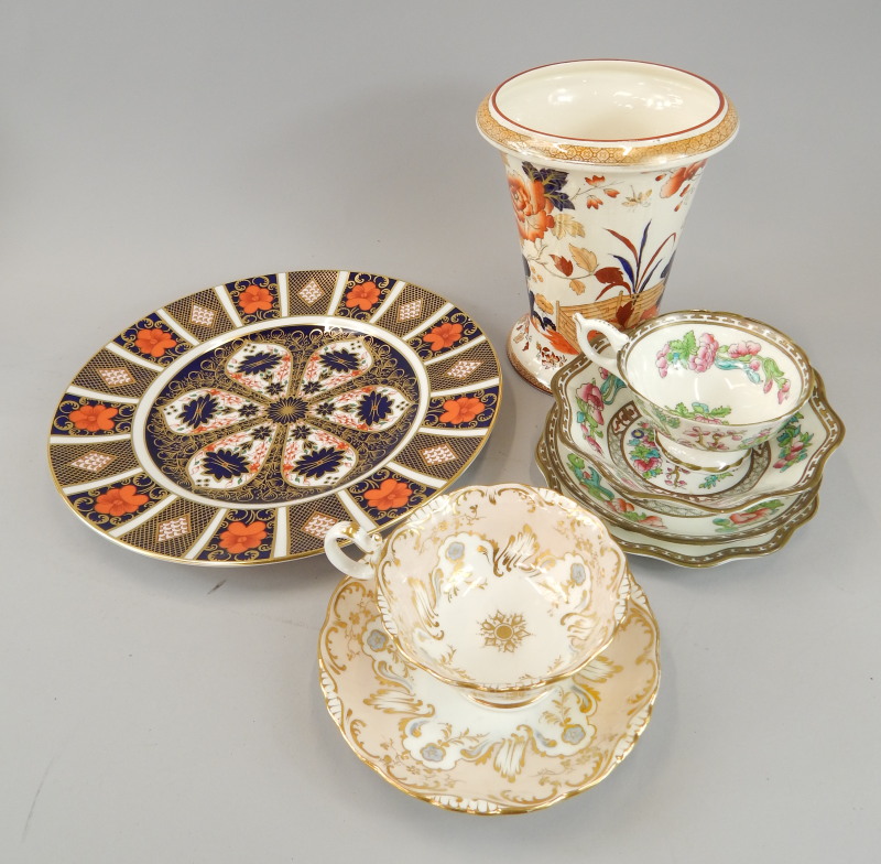 Appraisal: A collection of ceramics to include a Royal Crown Derby