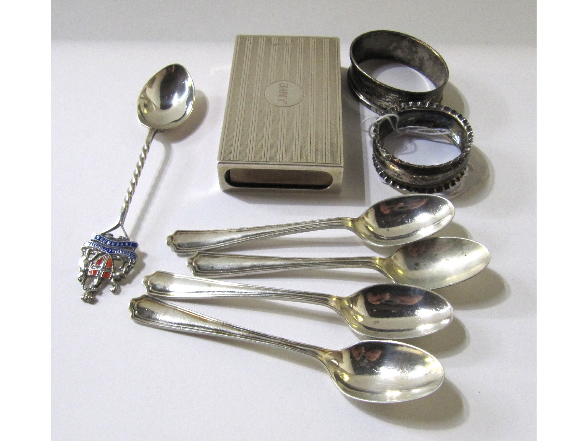 Appraisal: A lot comprising a silver matchbox holder Chester marks four