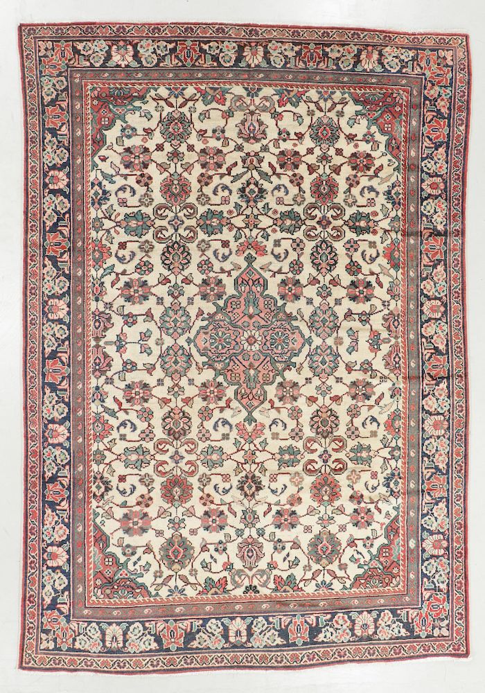 Appraisal: Vintage Mahal Rug Persia ' '' x ' '' Vintage