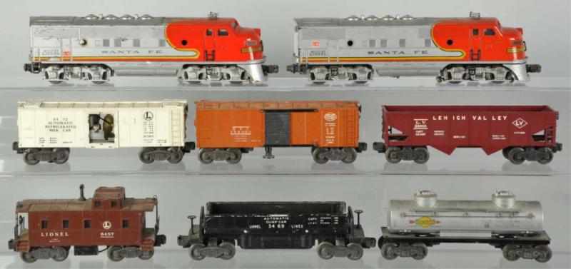 Appraisal: Lionel Santa Fe Freight Train Set Description Post-war Includes O-