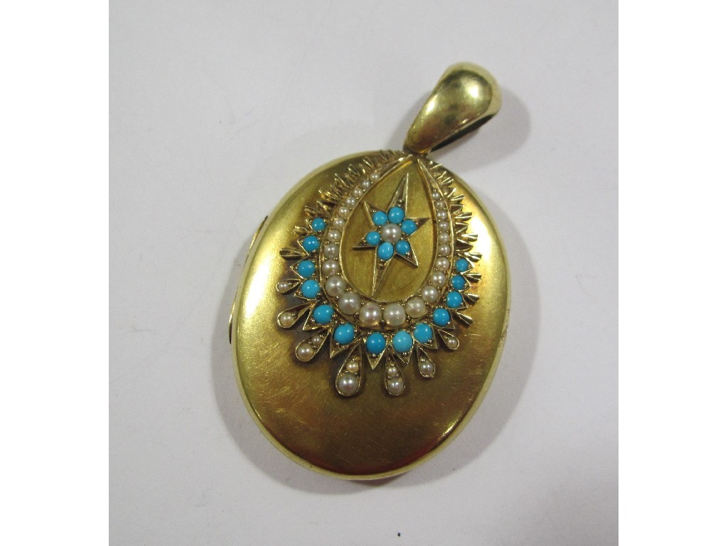 Appraisal: Victorian yellow metal locket with applied horseshoe shaped plaque outside