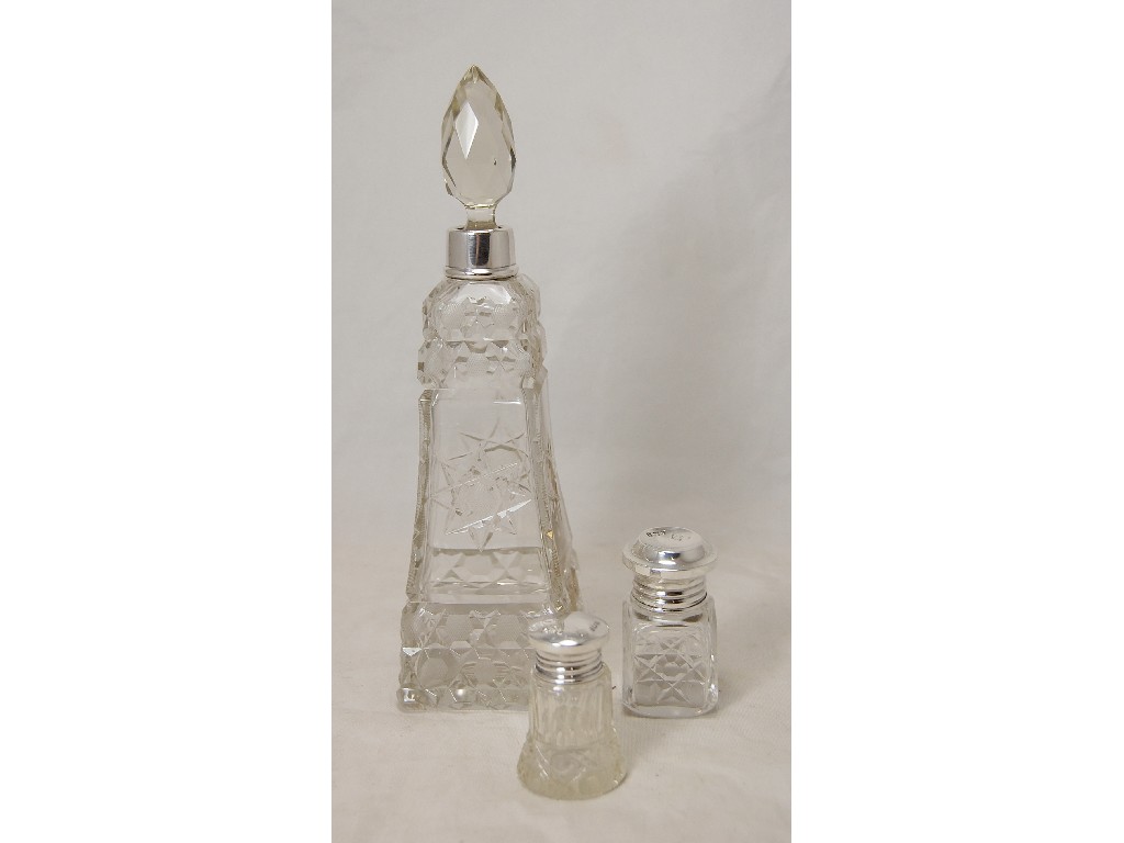 Appraisal: Large cut glass scent bottle having silver collar to w