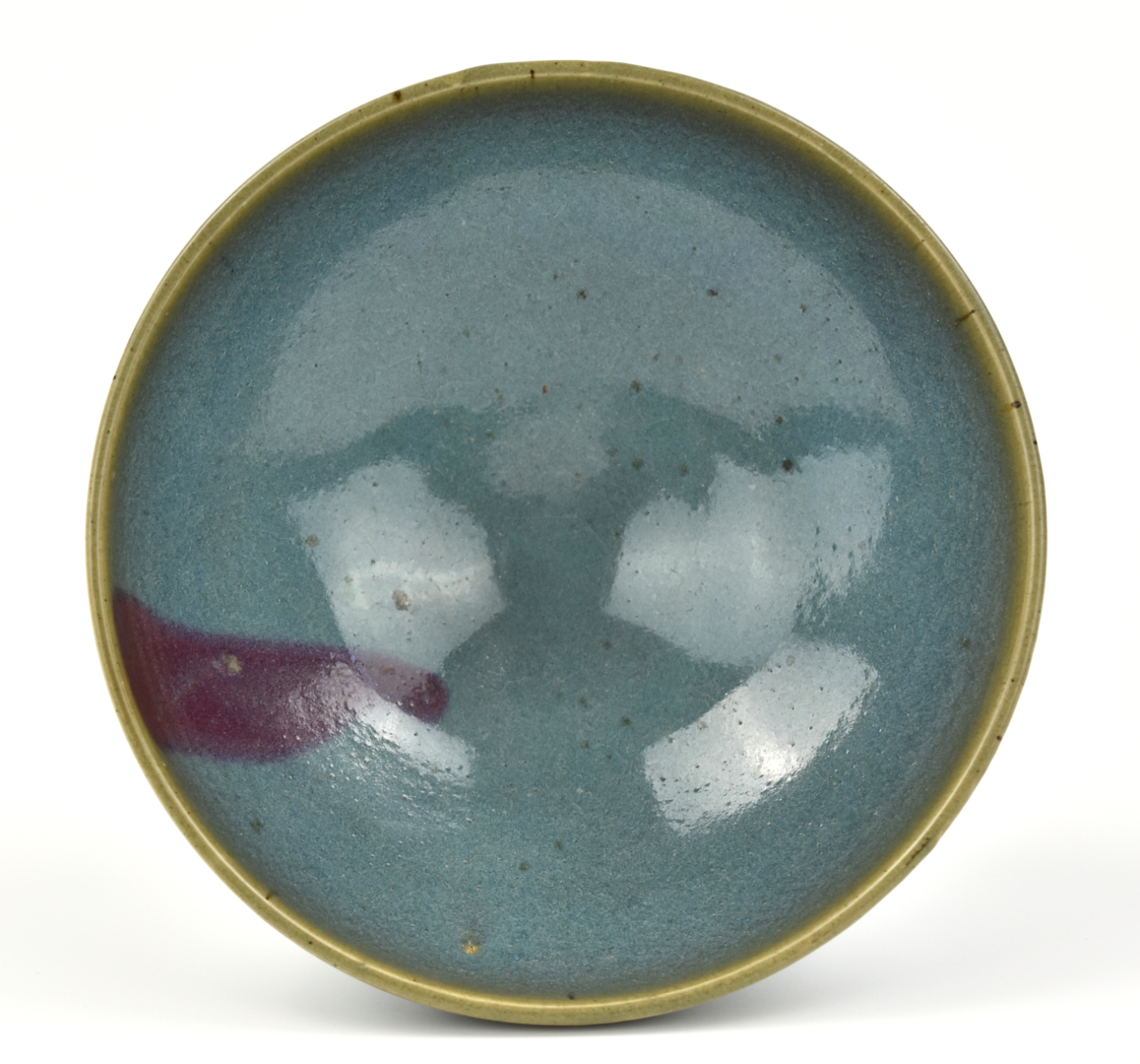 Appraisal: A Chinese Jun ware bowl pale blue glaze with an