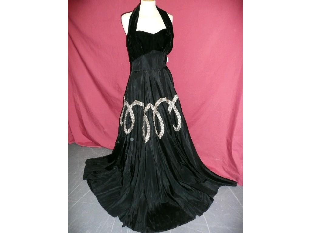 Appraisal: A 's black Roecliffe Chapman evening dress with black velvet