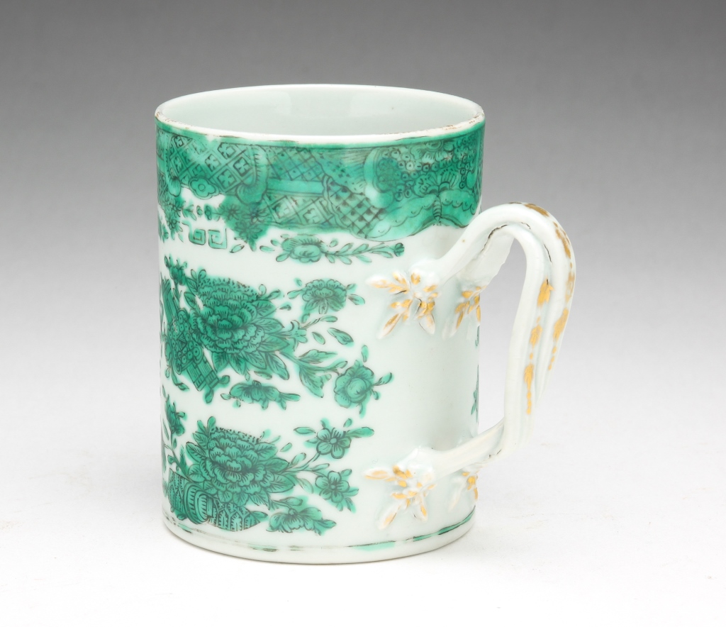 Appraisal: CHINESE EXPORT FITZHUGH MUG First half th century Green example