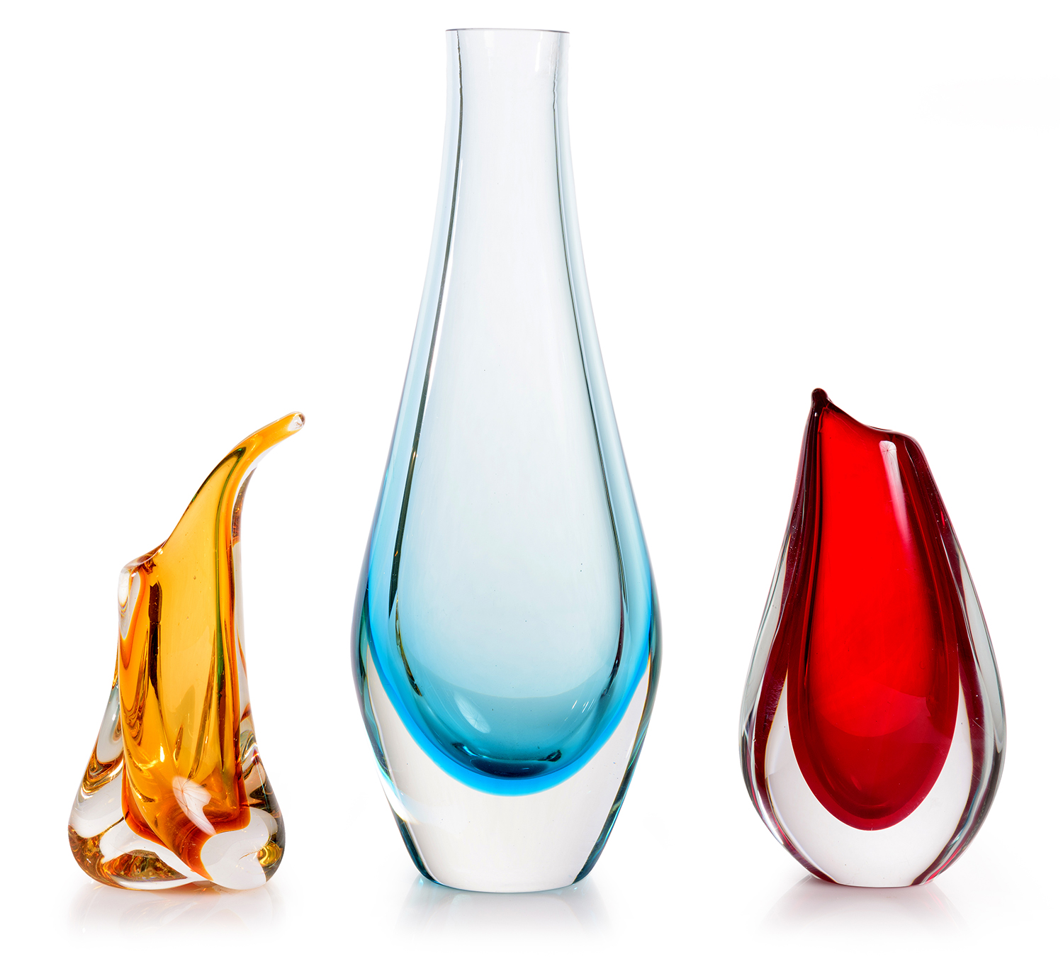 Appraisal: THREE ITALIAN SOMMERSO ART GLASS VASES Varying shapes and colours