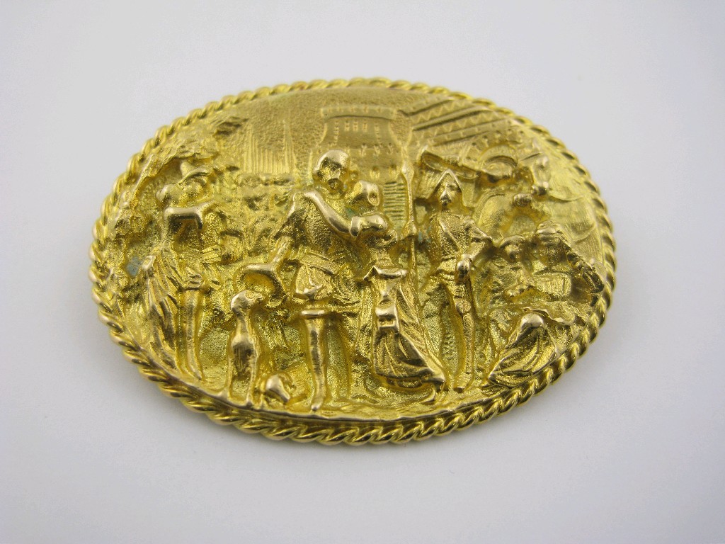 Appraisal: A cast ct gold oval Brooch depicting Rembrandt painting in