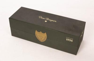 Appraisal: Champagne Dom Perignon vintage in a presentation box