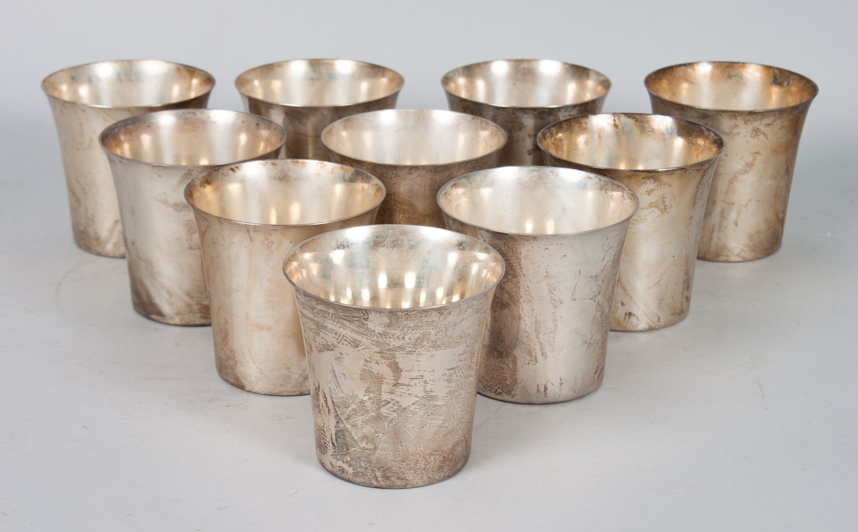 Appraisal: Ten Smyth sterling silver julep cups pattern in H ozt