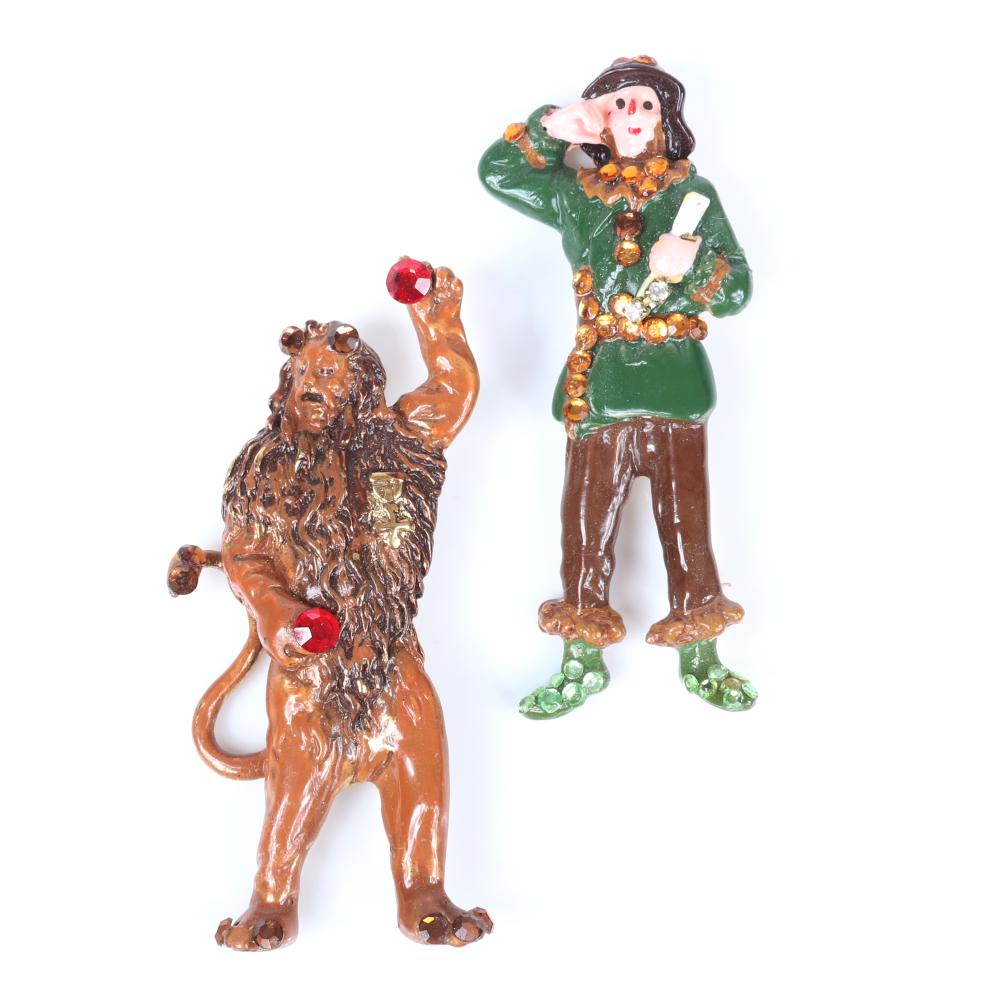 Appraisal: TWO WENDY GELL ENAMELED WIZARD OF OZ PINS THE SCARECROW