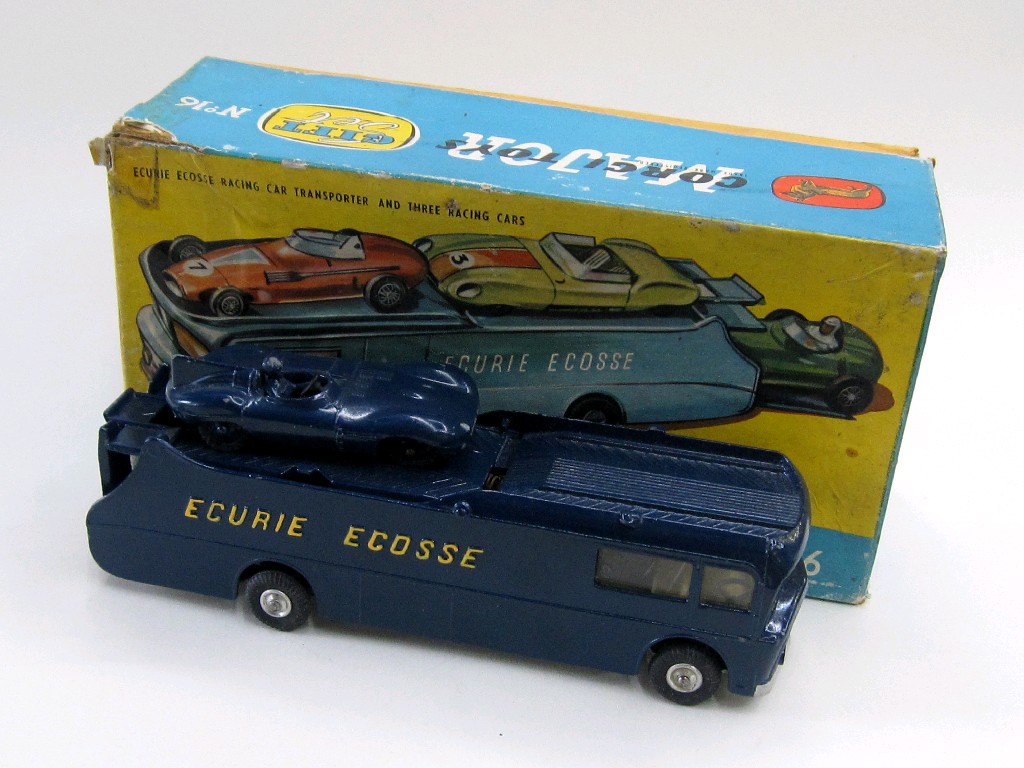 Appraisal: Boxed Corgi Ecurie Ecosse racing car transporter with one car