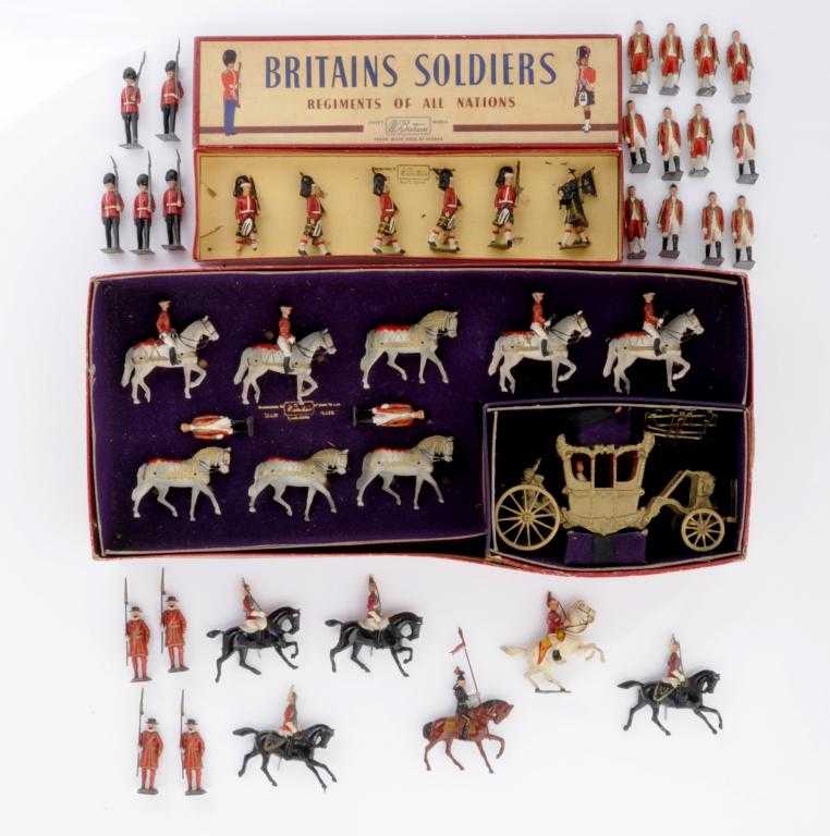 Appraisal: TOY SOLDIERS WILLIAM BRITAIN THE STATE COACH SET NO boxed