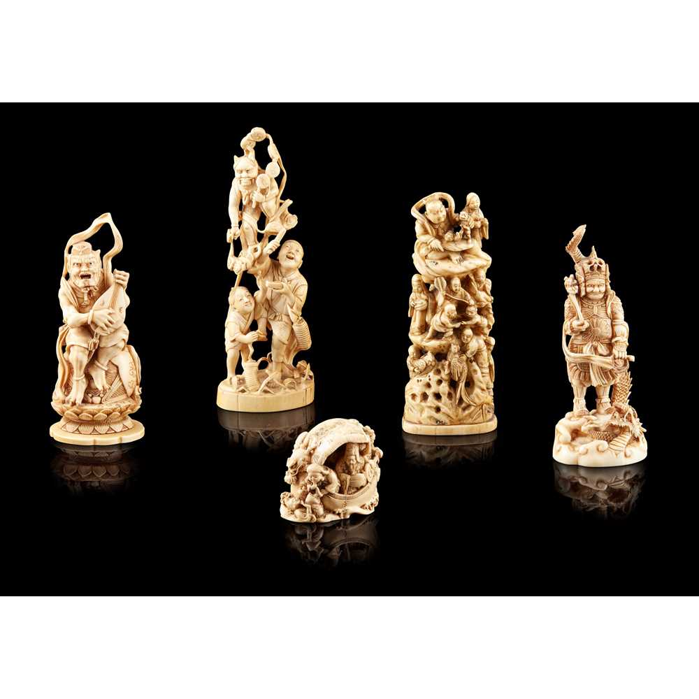 Appraisal: Y GROUP OF FIVE JAPANESE IVORY CARVINGS MEIJI PERIOD comprising