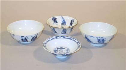 Appraisal: Four Chinese blue and white items yongzheng mark late qing