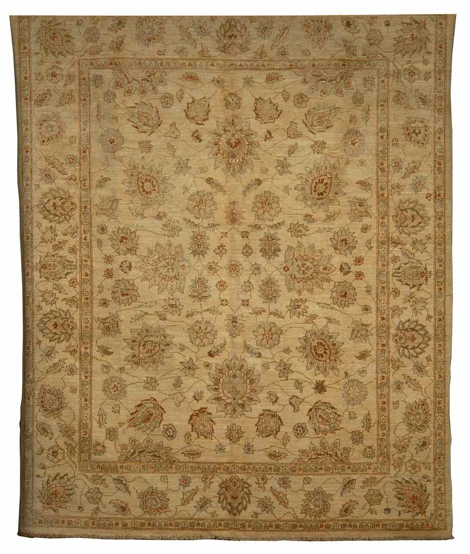 Appraisal: ORIENTAL RUG PERSIAN DESIGN ' x ' Floral elements and