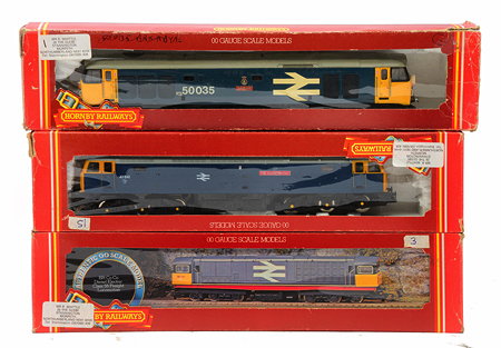 Appraisal: A HORNBY RAILWAYS 'OO' GAUGE MODEL DIESEL LOCOMOTIVE the Ark