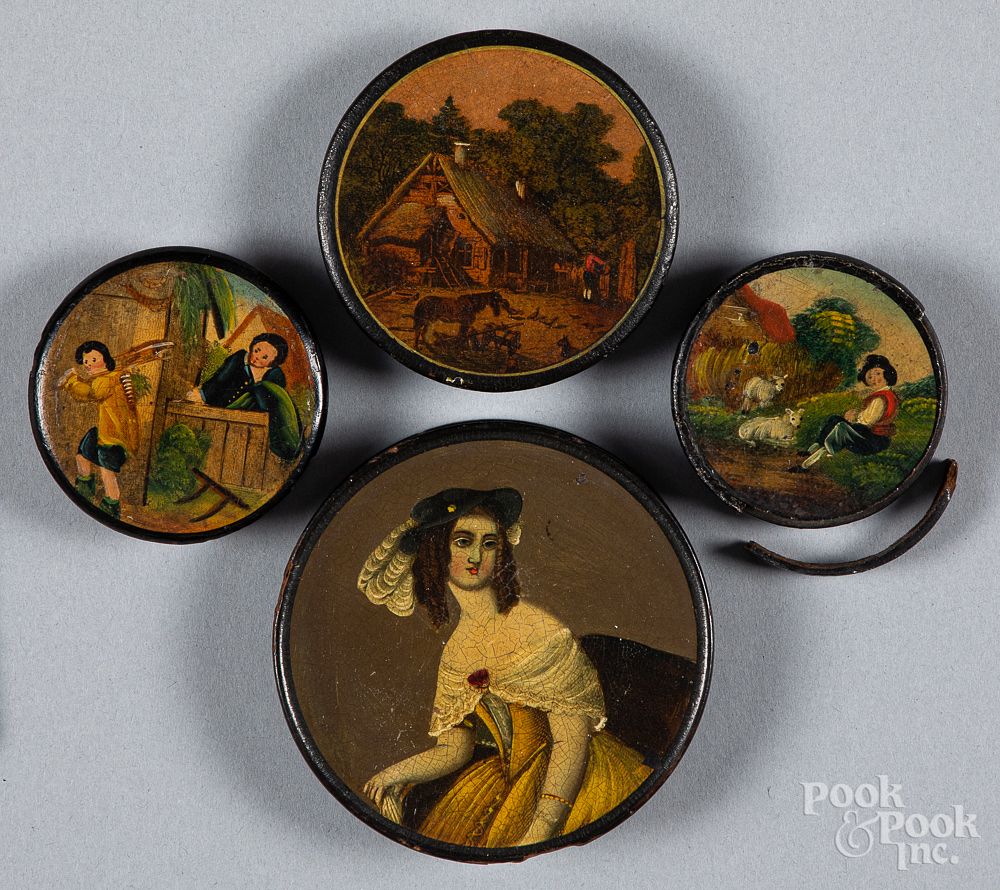 Appraisal: Four lacquer snuff boxes th c Four lacquer snuff boxes