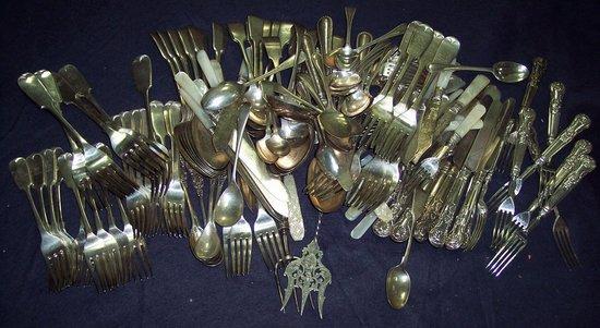 Appraisal: Sundry plated flatware