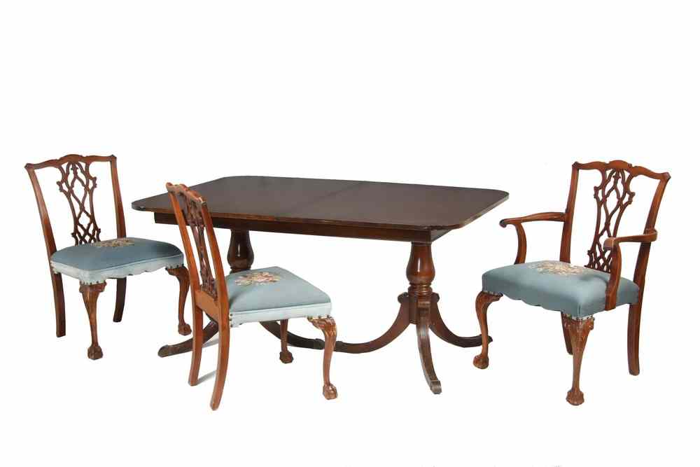 Appraisal: CUSTOM DINING ROOM SET - s- s Custom Mahogany Dining