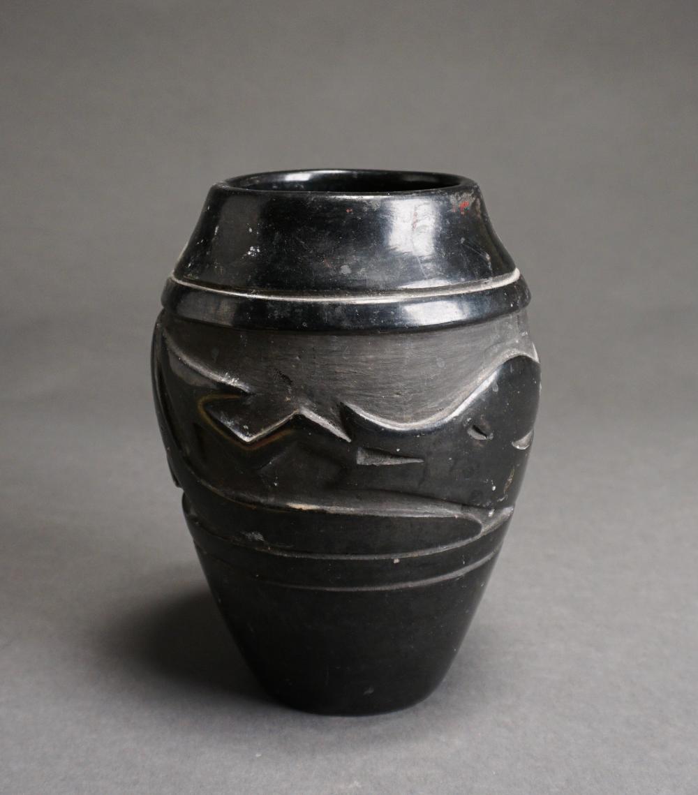 Appraisal: SOUTHWEST AMERICAN INDIAN MATTE AND POLISHED BLACKWARE CARVED POTTERY VASE