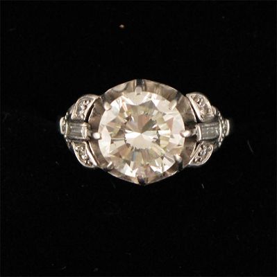 Appraisal: A diamond solitaire ring the circular cut diamond is set