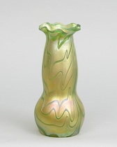 Appraisal: A Gold Favrile Glass Vase A gold Favrile glass vase