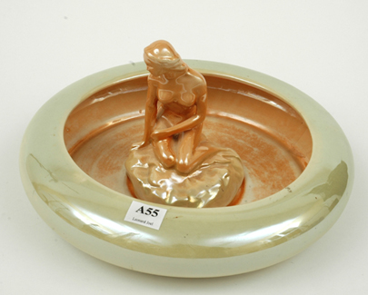 Appraisal: WEMBLEY WARE Western Australia circa Slip cast ceramic float bowl