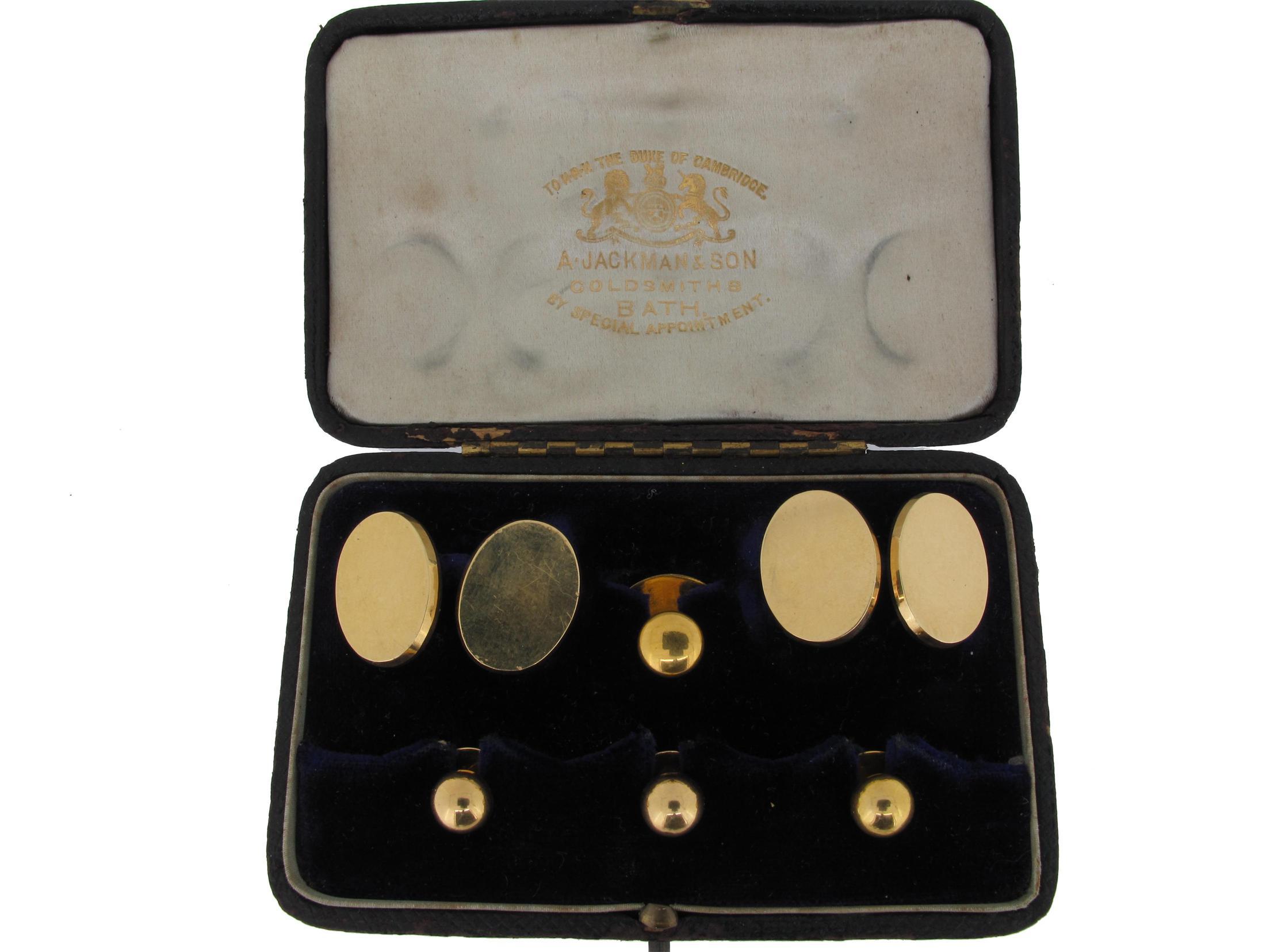 Appraisal: A cased pair of ct gold cuff links with four