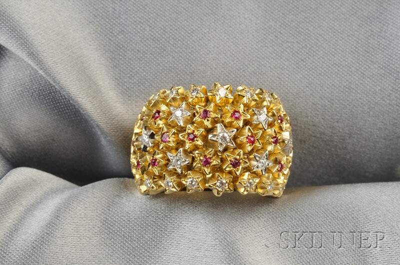 Appraisal: kt Gold Ruby and Diamond Ring composed of flexible star