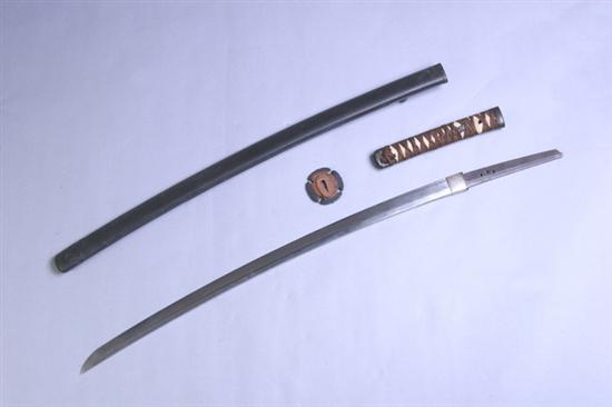 Appraisal: JAPANESE LONG SWORD KATANA th century Fully mounted suke handle