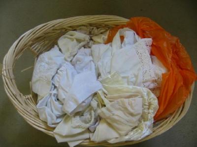 Appraisal: A quantity of dolls underclothing mainly in white cotton in