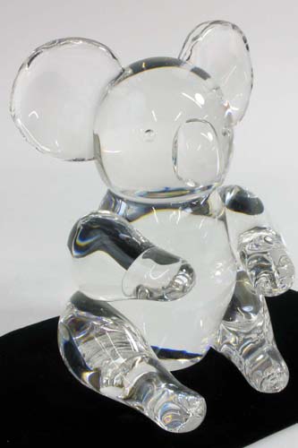 Appraisal: STEUBEN CRYSTAL KOALA BEAR fire polished in sitting position Model