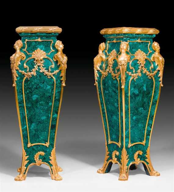 Appraisal: PAIR OF MALACHITE PEDESTALS AUX ESPAGNOLETTES Louis XV style after