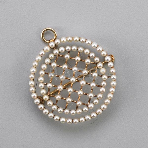 Appraisal: K YELLOW GOLD SEED PEARL CIRCLE PENDANT BROOCH Condition Report