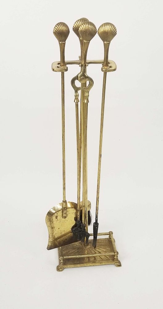 Appraisal: Set of Brass Scallop Shell Finial Fireplace Tools Set of