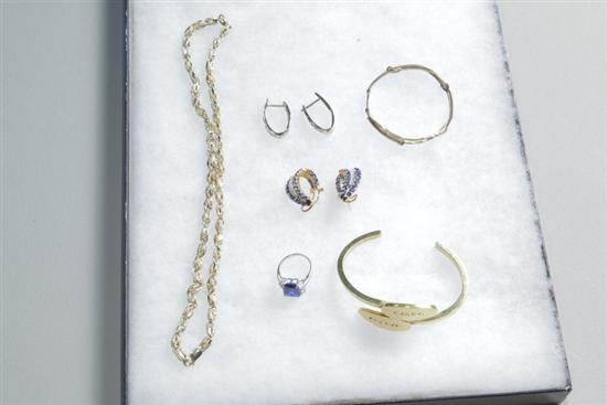 Appraisal: SIX PIECES OF JEWELRY Two pair of earrings one marked