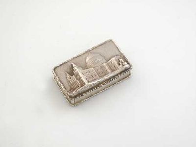 Appraisal: A Victorian 'castletop' vinaigrette with a view of St Paul's