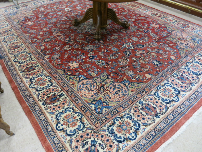 Appraisal: SEMI-ANTIQUE PERSIAN SAROUK CARPET Arak Province northeastern Iran floral sprig