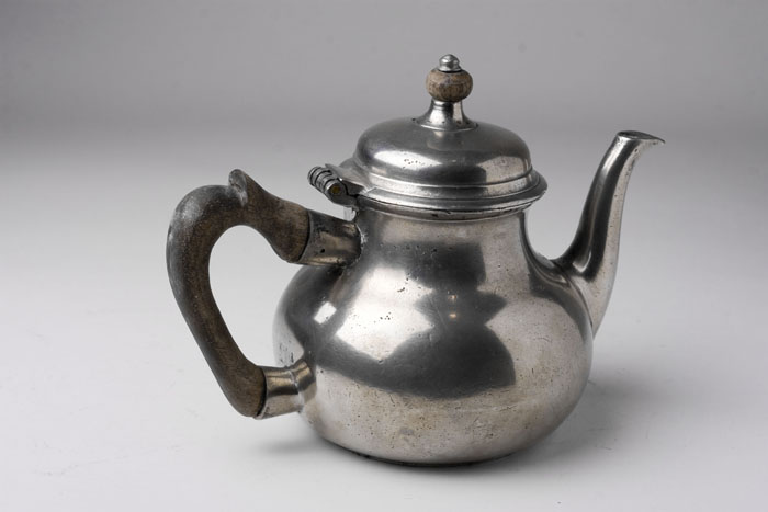 Appraisal: PEWTER TEAPOT HENRY JOSEPH LONDON ENGLAND CIRCA - The mark