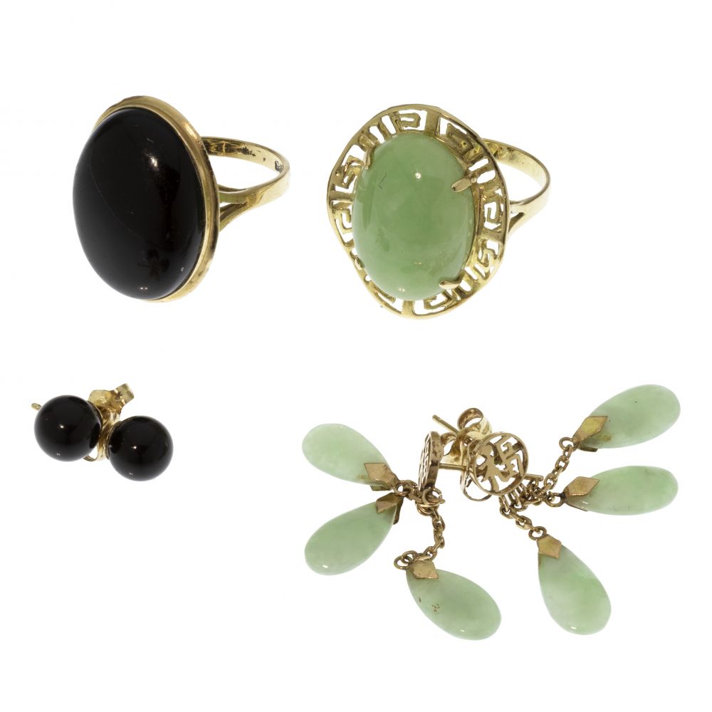 Appraisal: K YELLOW GOLD AND SEMI-PRECIOUS GEMSTONE JEWELRY ASSORTMENT items including