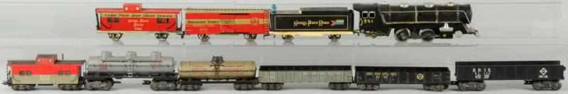 Appraisal: Lot of Marx Freight Train Sets American Includes one freight