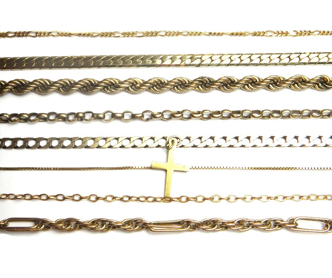 Appraisal: Mostly ct gold jewellery comprising a rope twist link necklace