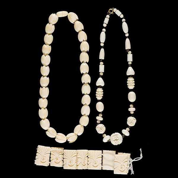 Appraisal: Large Grouping of Ivory Jewelry A grouping of carved Ivory