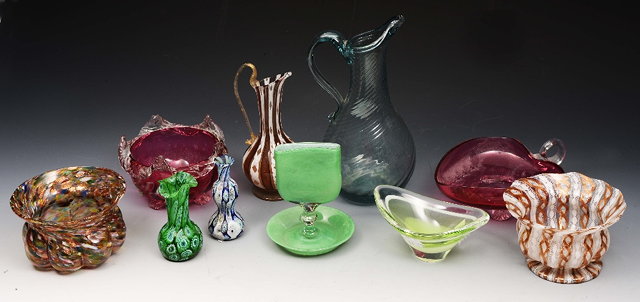 Appraisal: A COLLECTION OF TEN PIECES OF DECORATIVE ANTIQUE GLASS to