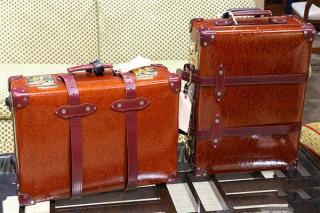 Appraisal: lot of English Globe-Trotter hard case luggage consisting of one