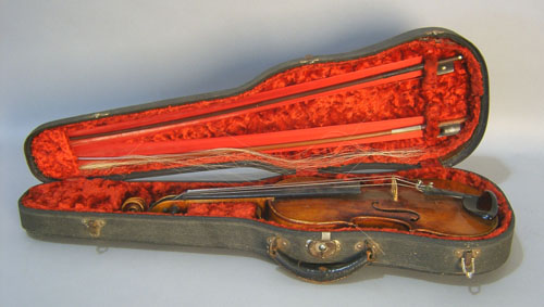 Appraisal: Violin bearing the label John Juzek - violinmaker in Prague