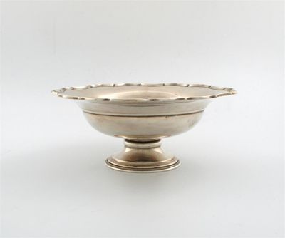 Appraisal: A silver bowl by The Barker Brothers Birmingham shaped circular