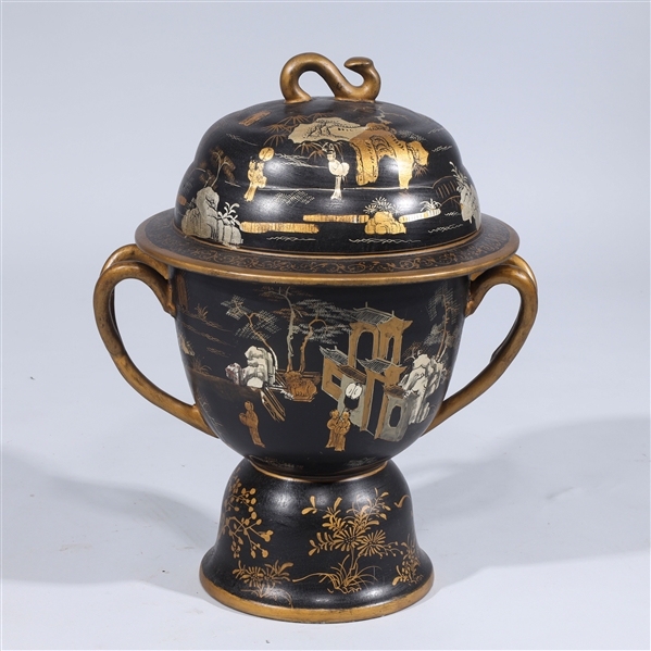 Appraisal: Chinese gilt lacquer imitating porcelain covered basin with allover figures